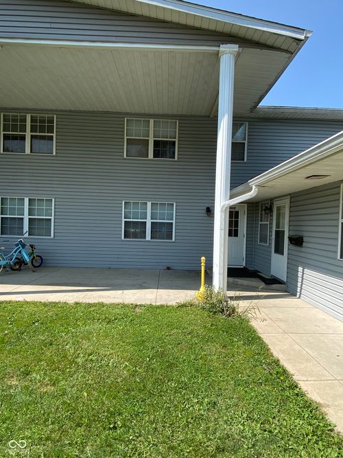 apt-4-1320 Millerwood Ct, Lebanon, IN, 46052-1956 | Card Image