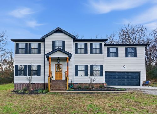 1074 Talon Dr, Columbia, TN, 38401-8816 | Card Image
