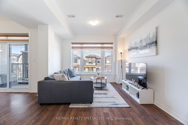 26 Haydrop Rd, House attached with 3 bedrooms, 3 bathrooms and 2 parking in Brampton ON | Image 11