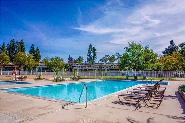 35 - 23215 Caminito Andreta, Condo with 2 bedrooms, 2 bathrooms and 2 parking in Laguna Hills CA | Image 29