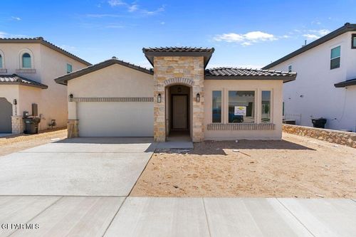 7433 Norte Portugal Ln, El Paso, TX, 79934-5512 | Card Image