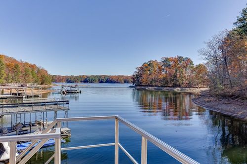 9340 Ann Harbor Dr, Gainesville, GA, 30506-4020 | Card Image