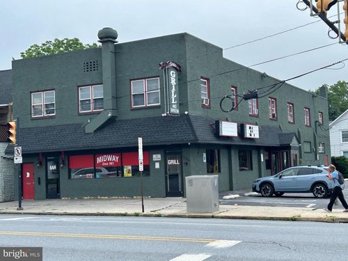704 E Lincoln Hwy, COATESVILLE, PA, 19320-3534 | Card Image
