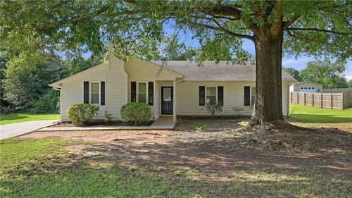248 Helen Dr Nw, Monroe, GA, 30656-4733 | Card Image