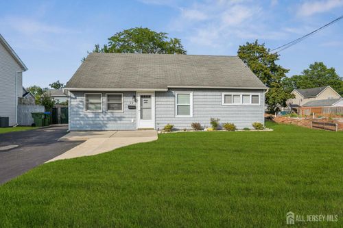 12 Brookville Rd, Edison, NJ, 08817-4102 | Card Image