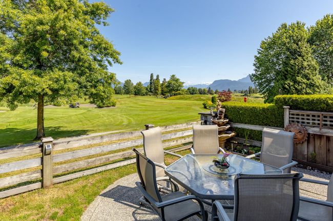 127 - 19639 Meadow Gardens Way, House other with 2 bedrooms, 2 bathrooms and 4 parking in Pitt Meadows BC | Image 16