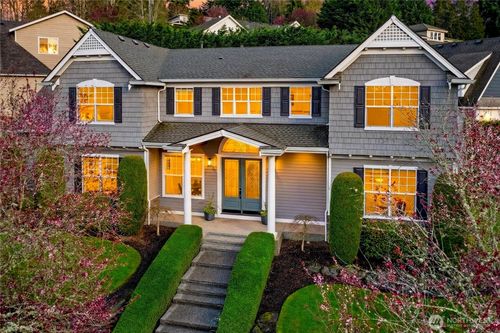 11019 Ne 104th St, Kirkland, WA, 98033-4779 | Card Image