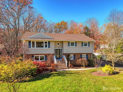 4 Vincent Court, House other with 4 bedrooms, 2 bathrooms and null parking in East Brunswick NJ | Image 2