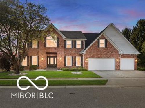 2415 Derby Dr, Shelbyville, IN, 46176-8869 | Card Image