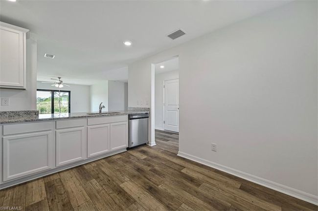 869 General Chesty Puller Ct, House other with 3 bedrooms, 2 bathrooms and 2 parking in LABELLE FL | Image 9
