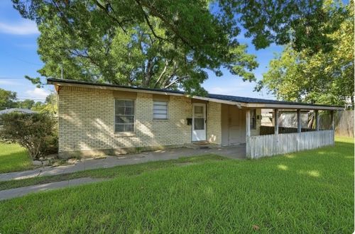 636 S Andrews Avenue, Sherman, TX, 75090 | Card Image