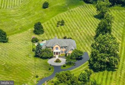 40870 Beechnut Rd, LEESBURG, VA, 20175-7030 | Card Image