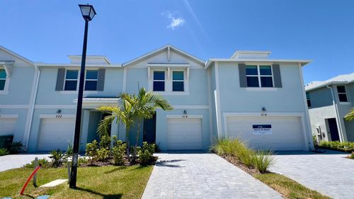 518 Salisbury Cir, Fort Pierce, FL, 34982-3970 | Card Image