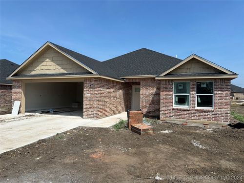 3600 Gallant Fox Avenue, Durant, OK, 74701 | Card Image