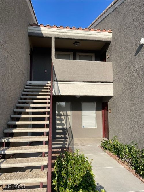 2094-5055 W Hacienda Ave, Las Vegas, NV, 89118-0305 | Card Image