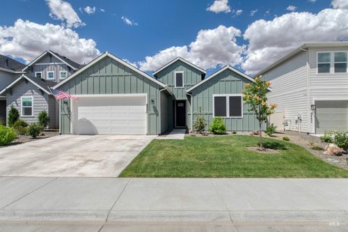 8900 W Snow Wolf Dr, Star, ID, 83669-1236 | Card Image