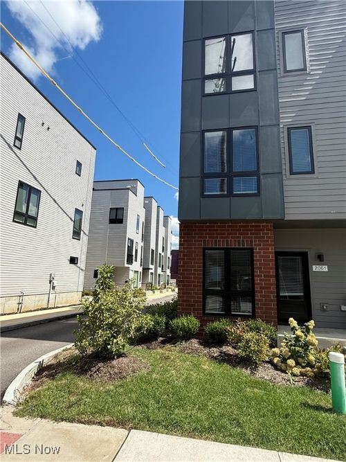 2061 W 20th St, Cleveland, OH, 44113-3508 | Card Image
