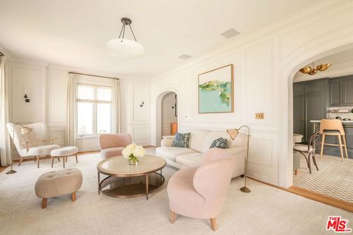 unit-48-1424 N Crescent Heights Blvd, West Hollywood, CA, 90046-3802 | Card Image