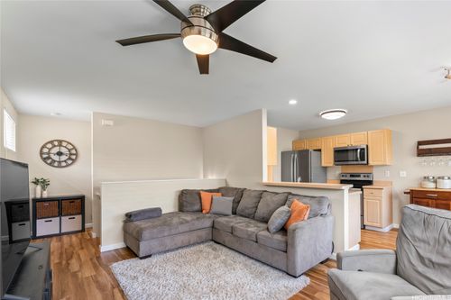 77-91-1928 Luahoana St, Ewa Beach, HI, 96706-5915 | Card Image