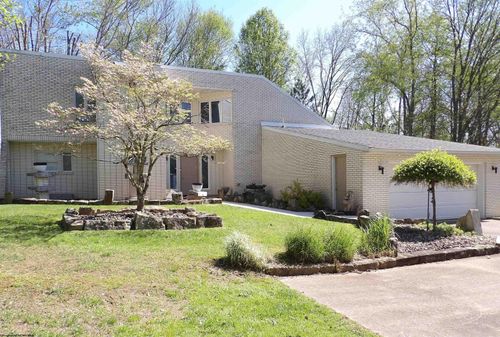 422 Carol St, Buckhannon, WV, 26201-2095 | Card Image