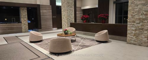 414-35 Brian Peck Cres, East York, ON, M4G0A5 | Card Image