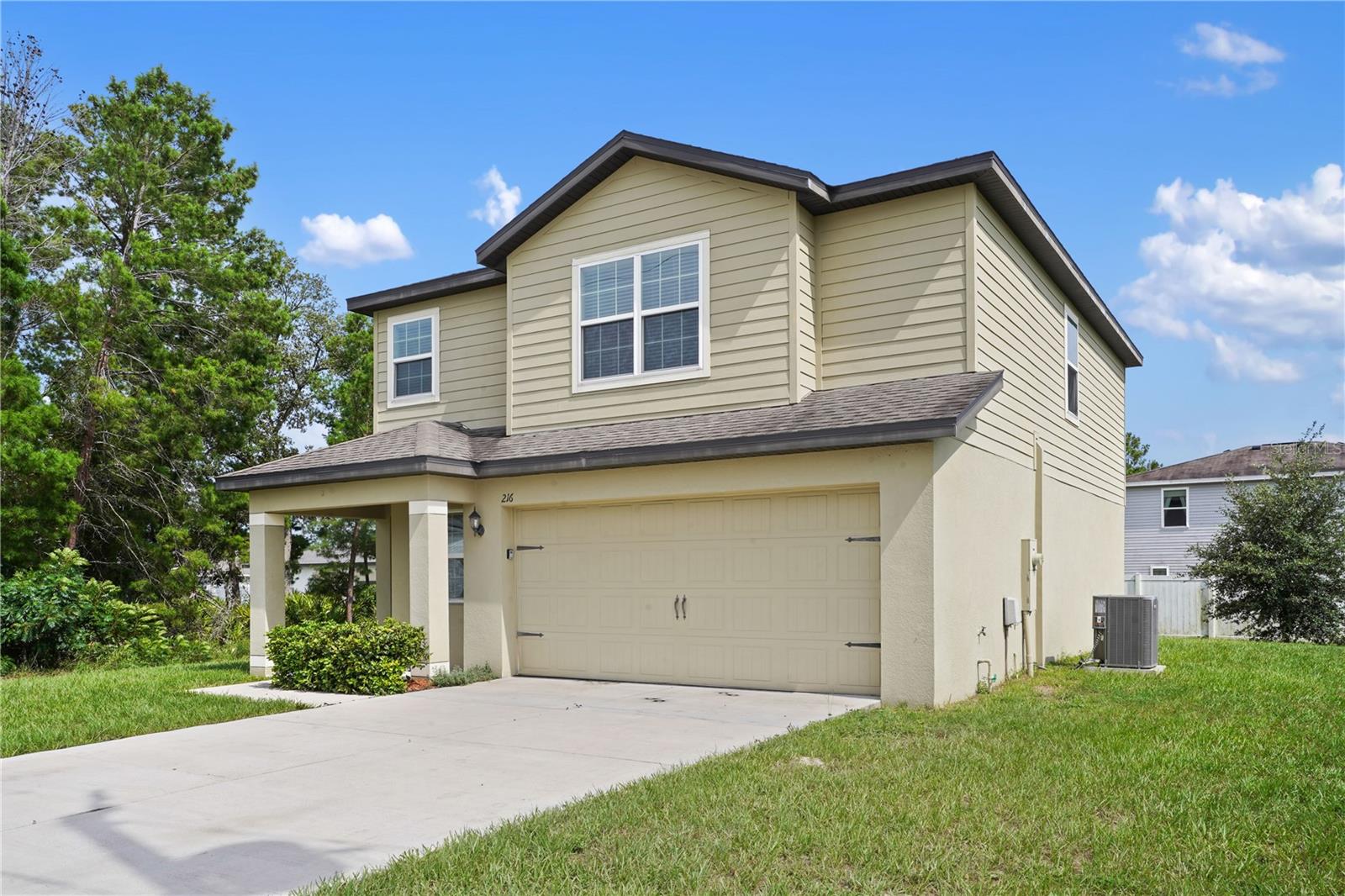 Residential in POINCIANA 5