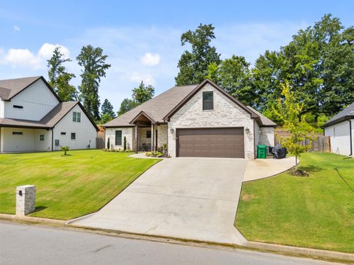 7717 S Shoreline Blvd, Benton, AR, 72019-8472 | Card Image
