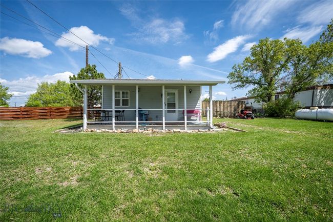 207 2 Nd St E, House other with 3 bedrooms, 3 bathrooms and null parking in Clyde Park MT | Image 39