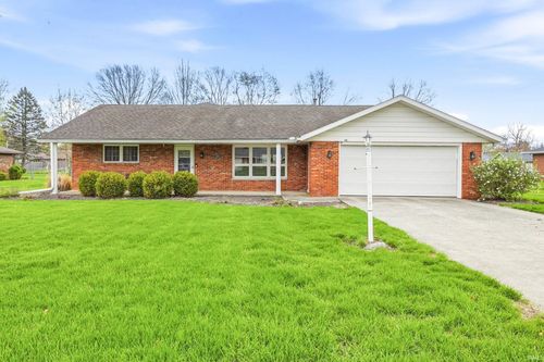 300 N Bayberry Ln, Muncie, IN, 47304-8903 | Card Image