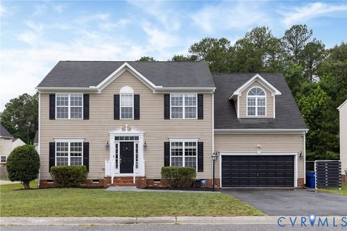 5812 Kings Grove Dr, Chesterfield, VA, 23832-7895 | Card Image