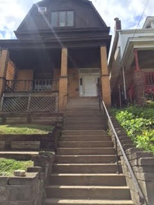 apt-2-18 Haberman Ave, Pittsburgh, PA, 15211-2121 | Card Image
