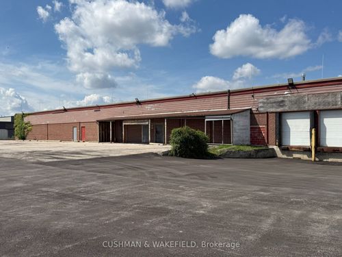 103 Orfus Rd, North York, ON, M6A1M4 | Card Image