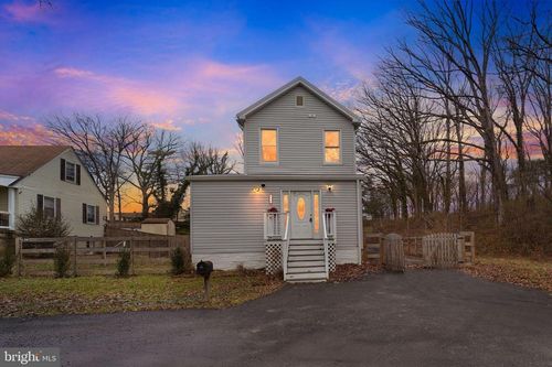 418 1st Ave, HALETHORPE, MD, 21227-3007 | Card Image