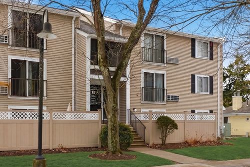 21-11 Village Rock Ln, Natick, MA, 01760 | Card Image