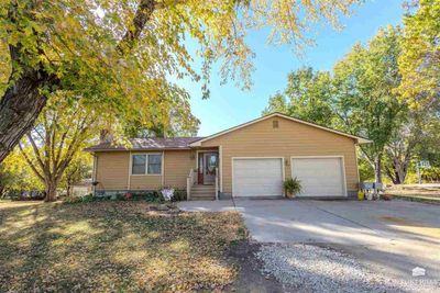 4621 Meadow Lane, House other with 3 bedrooms, 2 bathrooms and null parking in Wamego KS | Image 1