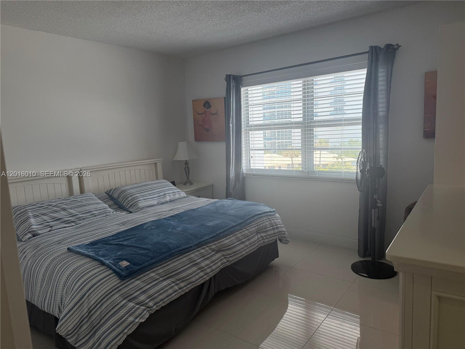 Residential Lease in Lauderdale By The Sea