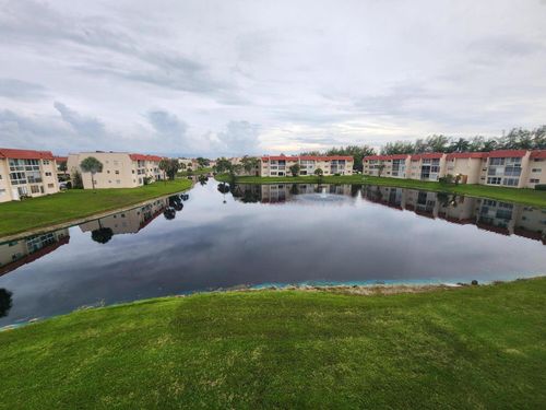 apt-303-2900 W Sunrise Lakes Dr, Sunrise, FL, 33322-1677 | Card Image
