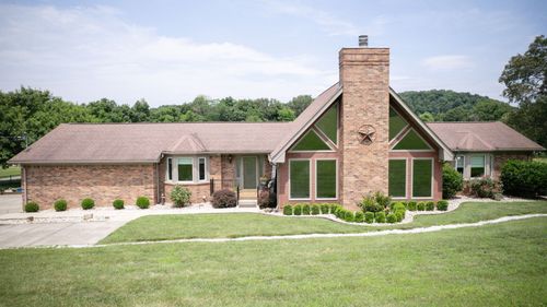 938 Thompson Rd, Pegram, TN, 37143-2402 | Card Image