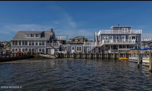 6-201 W Ship Bottom Ave, SHIP BOTTOM, NJ, 08008-4257 | Card Image