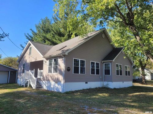 2611 Benton Rd, Mount Vernon, IL, 62864-6135 | Card Image