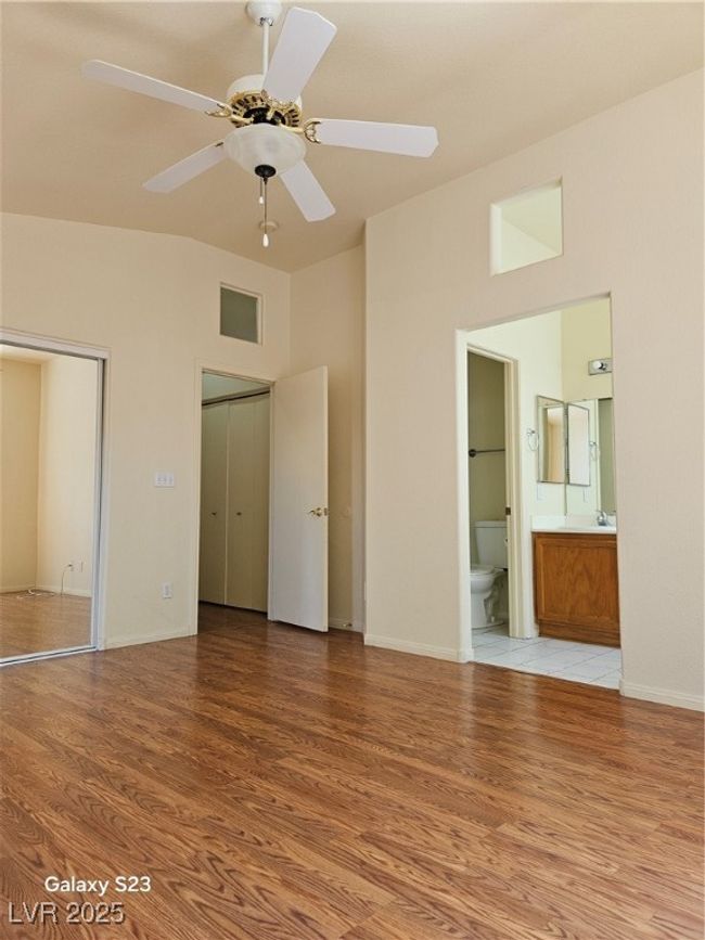 916 Autumn Royal Ln, House other with 3 bedrooms, 2 bathrooms and null parking in Las Vegas NV | Image 8