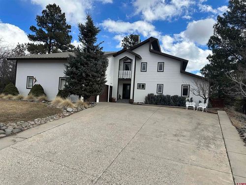 326 Mesa Dr, Pagosa Springs, CO, 81147-6046 | Card Image
