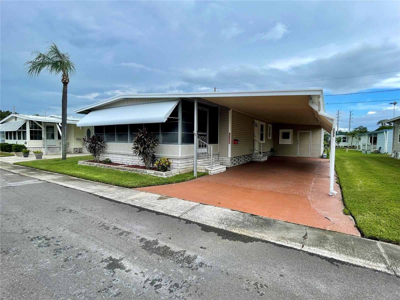 Canal Dr, Pinellas Park, FL 33781
