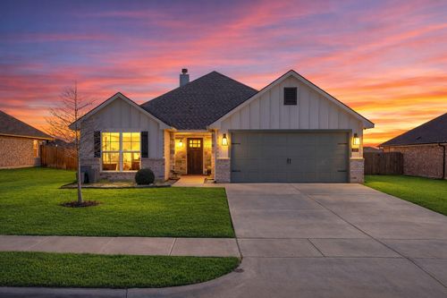 4203 Padron Ln, Sanger, TX, 76266-1746 | Card Image