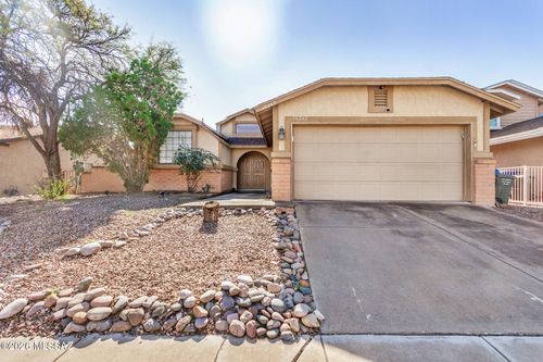 10242 E Potomac Place, Tucson, AZ, 85748 | Card Image