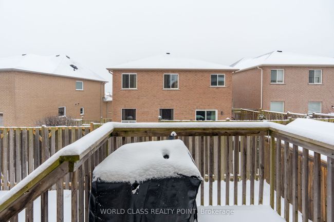 19 Partner Dr, House other with 4 bedrooms, 3 bathrooms and 2 parking in Courtice ON | Image 25