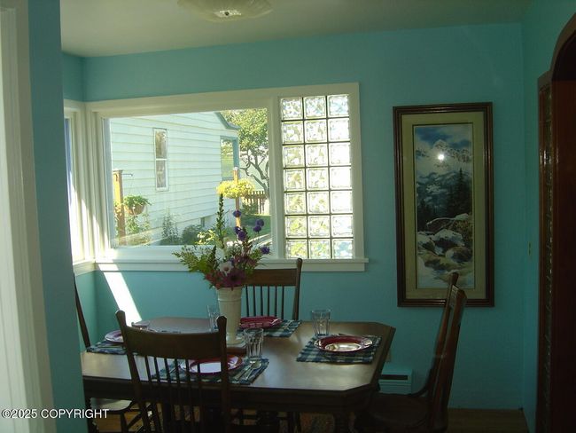 Front Unit Dining Room | Image 20