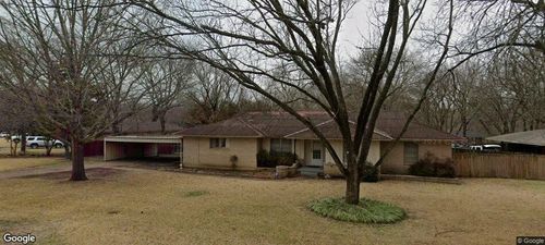 1601 Enchanted Ln, Lancaster, TX, 75146-3516 | Card Image