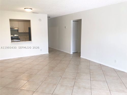 207-4118 Nw 88th Ave, Coral Springs, FL, 33065-1830 | Card Image