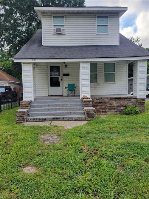 2103 Elm Ave, Portsmouth, VA, 23704-5609 | Card Image